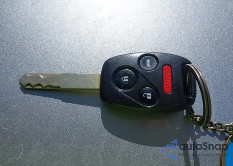 2012 Honda Civic Lx z USA, uszkodzony, nr VIN 19XFB2F54CE386047